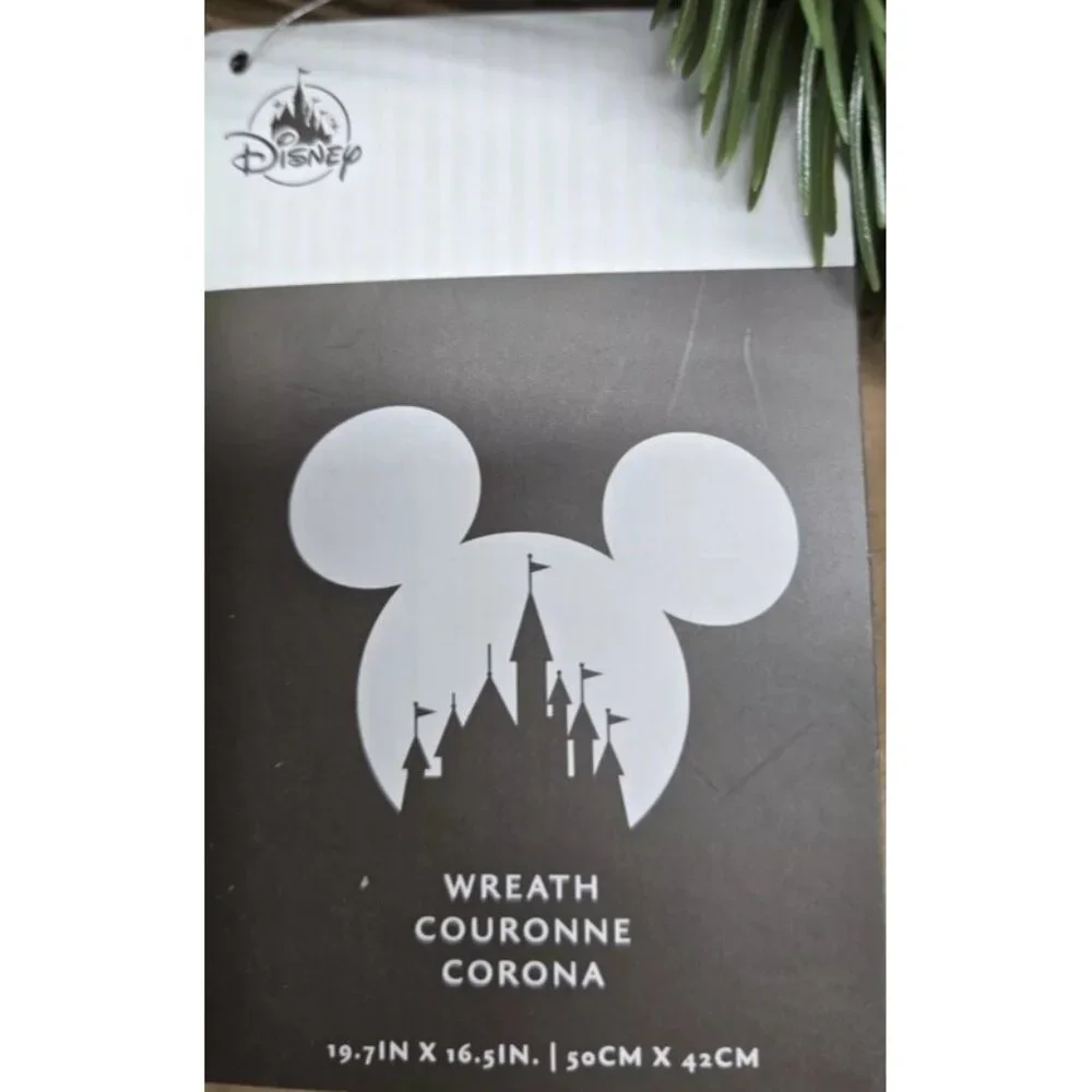 2024 Disney Parks Holiday Wreath Mickey Light Up Pine Cones  Christmas 17x18 New